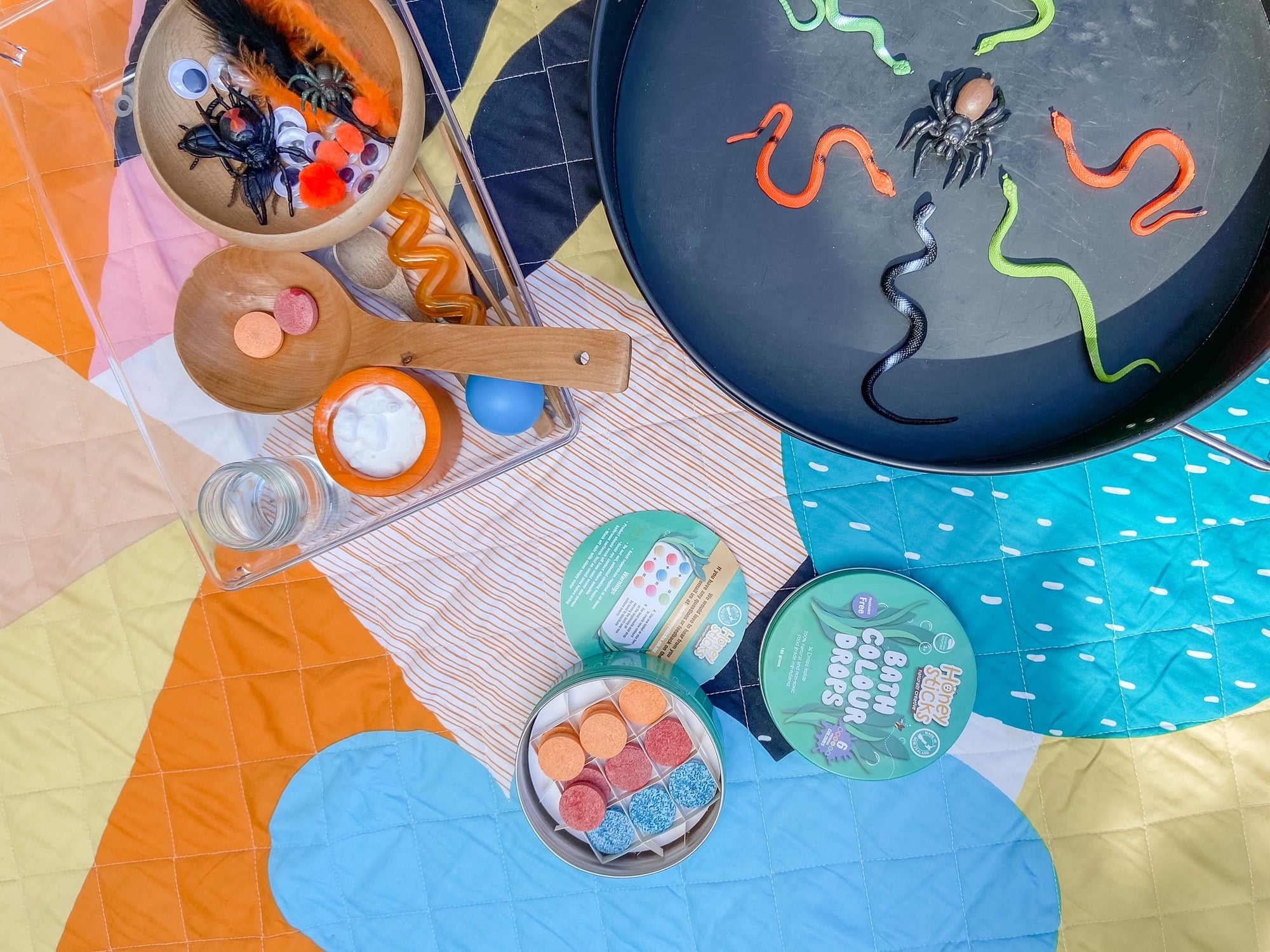 How to Make a Halloween-Themed Witches Brew