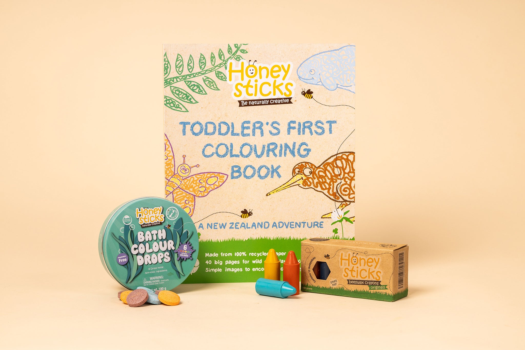 http://honeysticks.co.nz/cdn/shop/files/Busy_Bee_Colouring_Set_NZ_02.jpg?v=1701921020